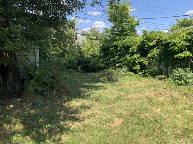 Listing Image 24