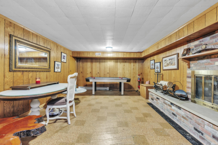 Listing Image 33