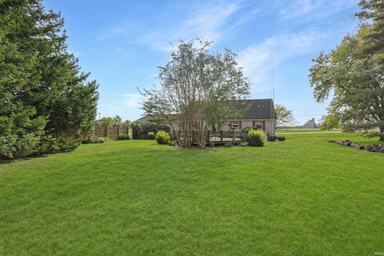 Listing Image 27