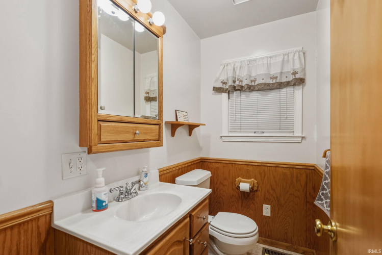 Listing Image 18