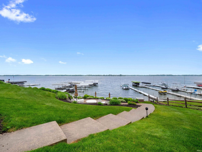 Listing Image 33