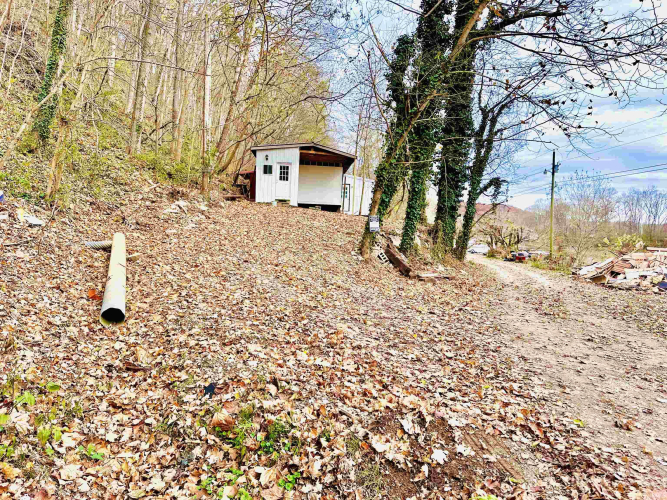 Listing Image 18