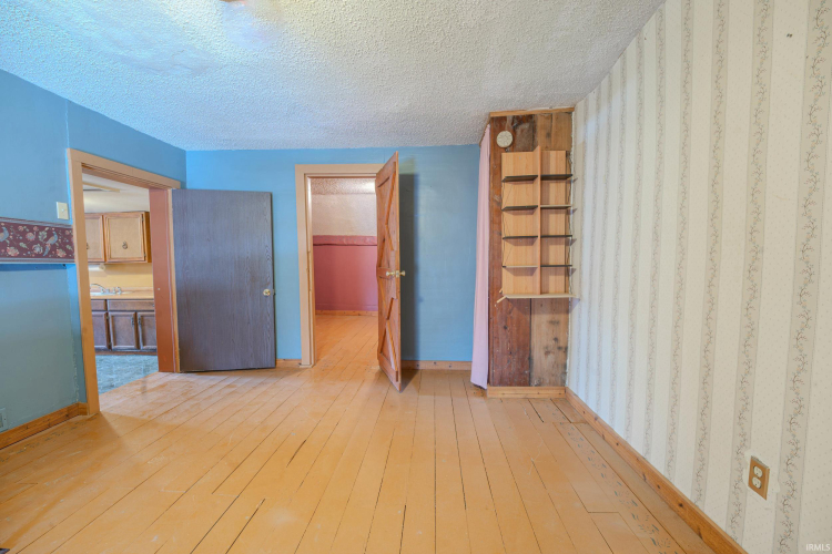 Listing Image 26