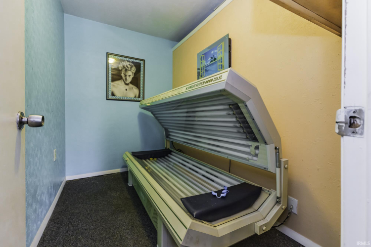 Listing Image 17