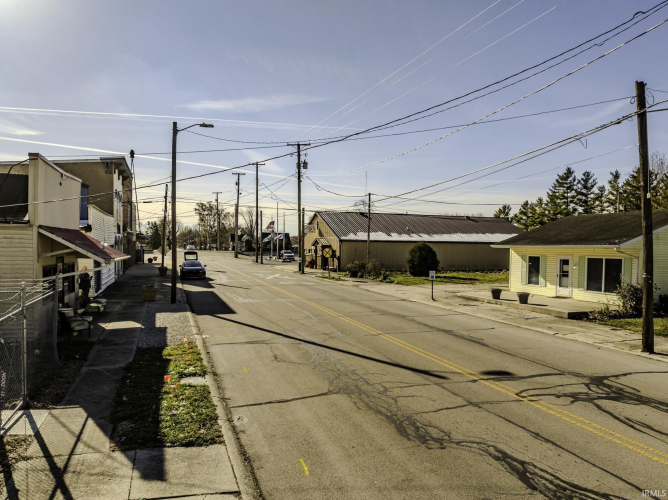 Listing Image 7