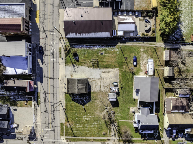 Listing Image 8