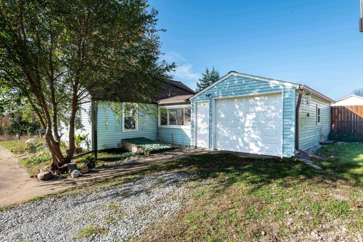 Listing Image 22