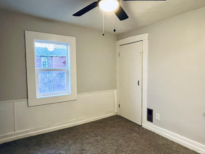 Listing Image 30