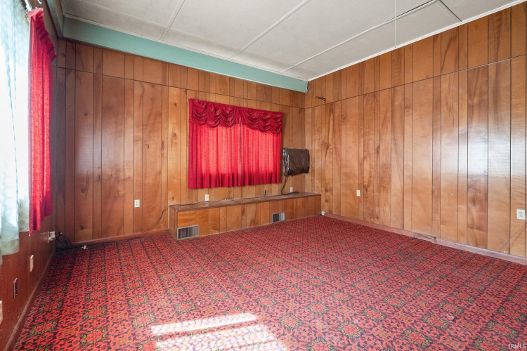 Listing Image 28
