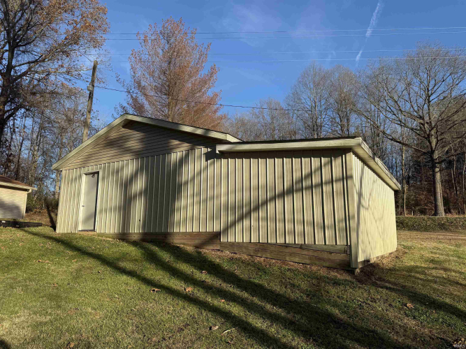 Listing Image 21
