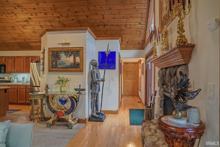Listing Image 13