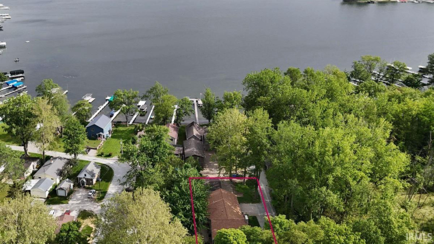 Listing Image 4