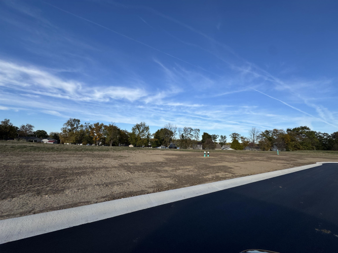 Listing Image 32