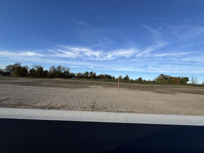 Listing Image 24
