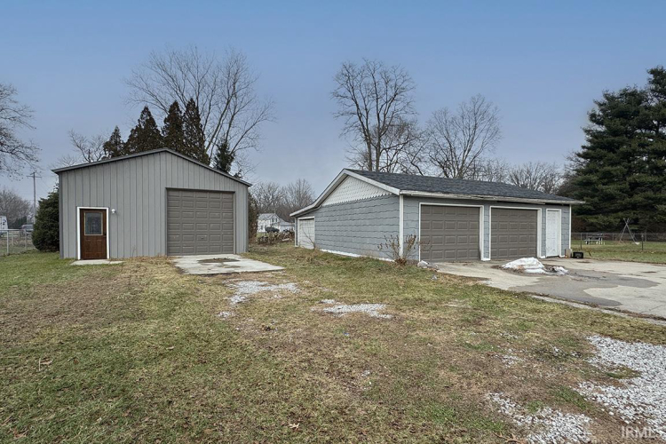 Listing Image 24