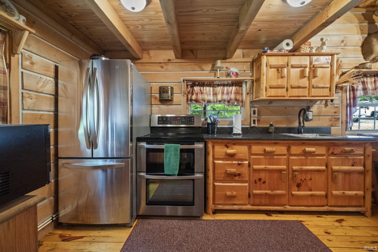 Listing Image 13
