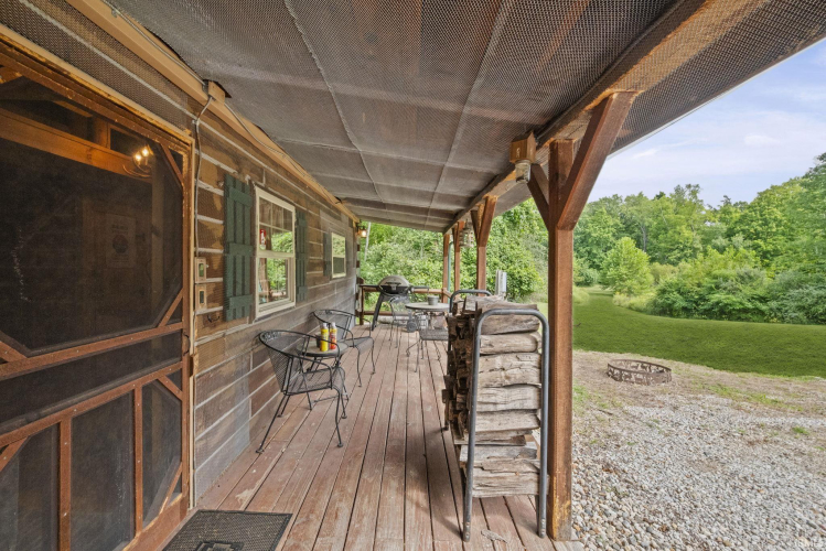 Listing Image 6