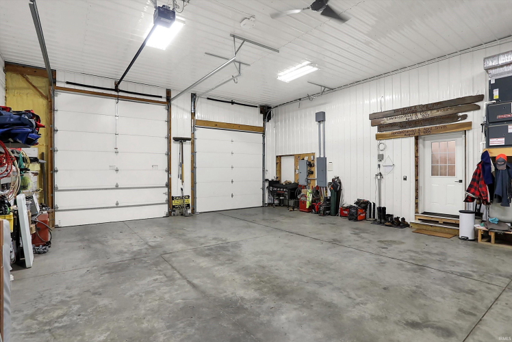 Listing Image 26