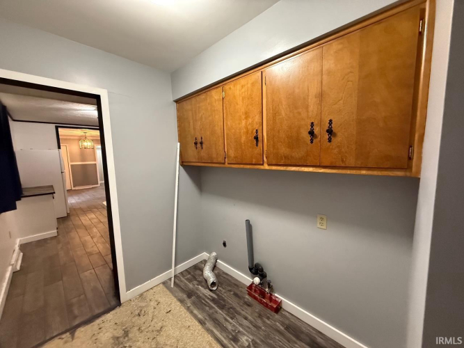 Listing Image 17