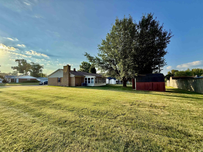 Listing Image 7