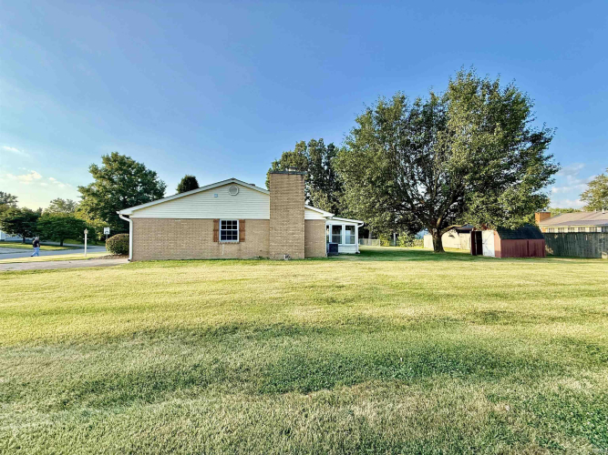 Listing Image 8