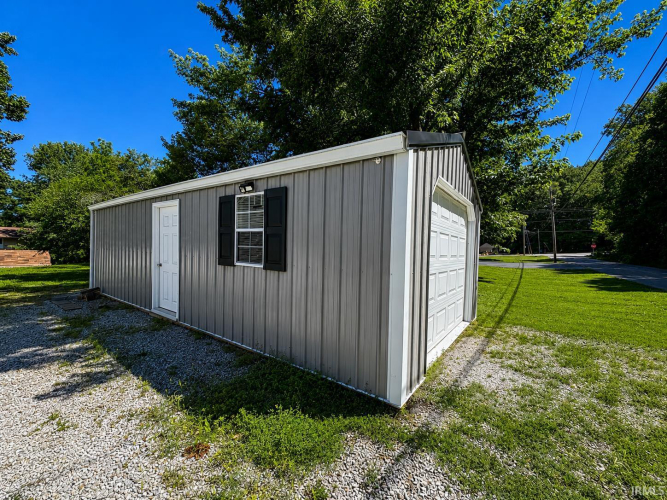 Listing Image 22