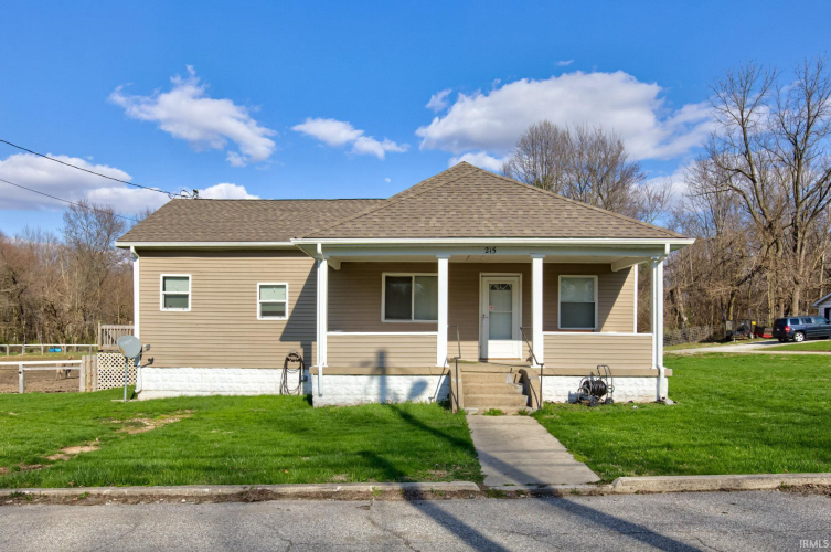 Listing Image 3