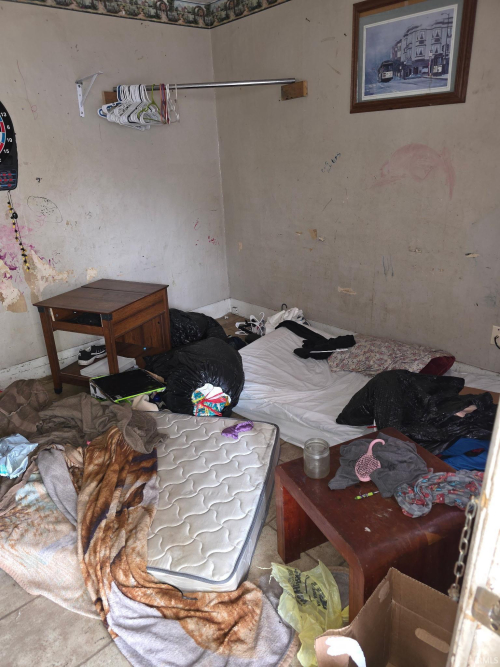 Listing Image 12