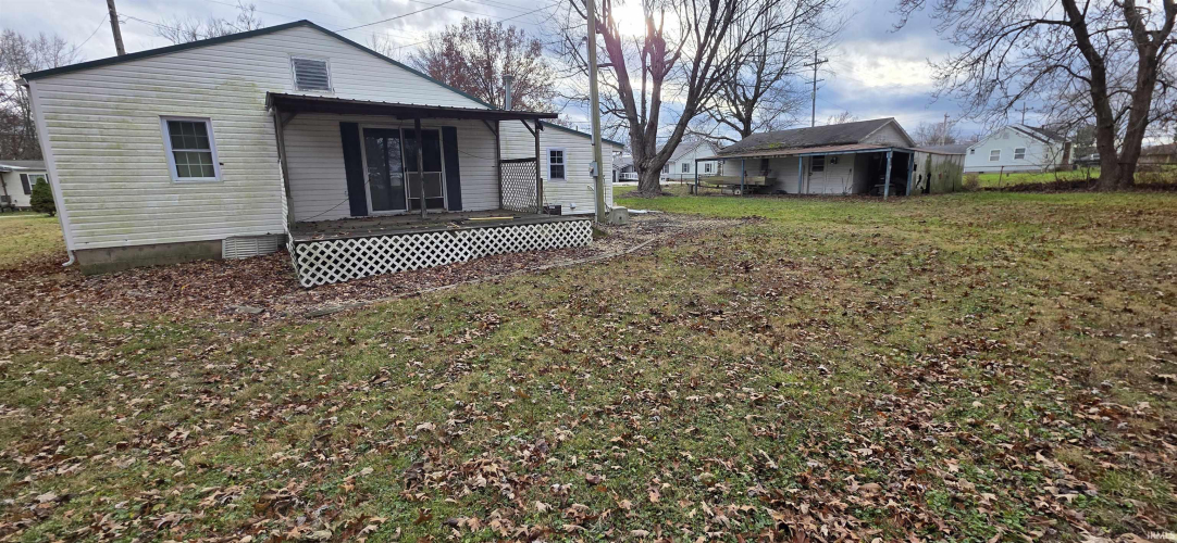 Listing Image 16