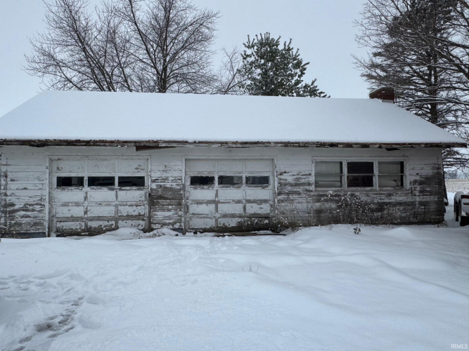 Listing Image 12