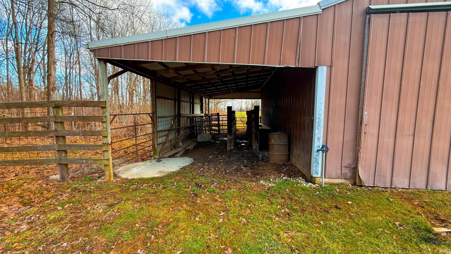 Listing Image 29