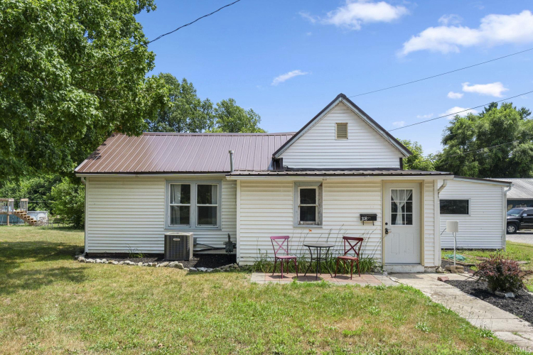 Listing Image 17