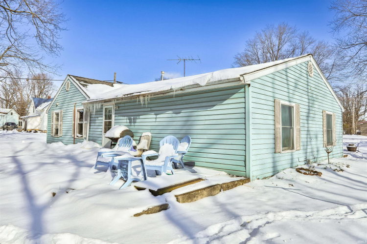 Listing Image 6