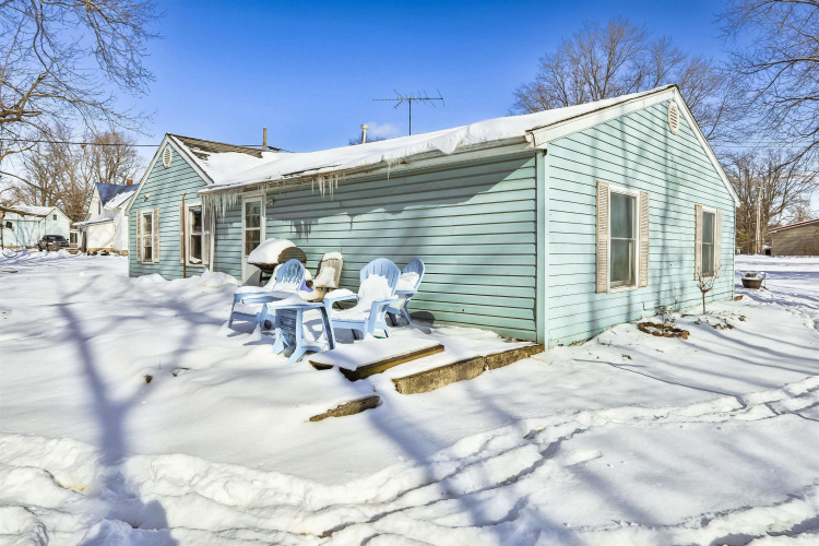 Listing Image 7