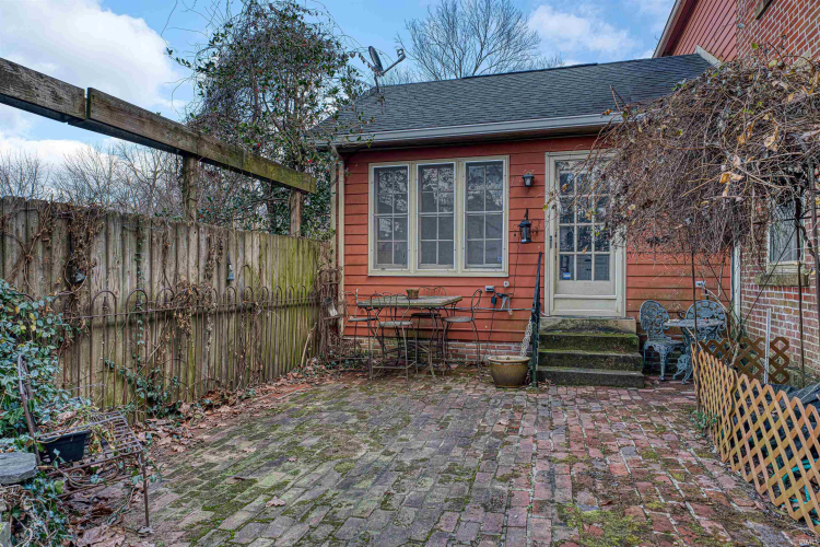 Listing Image 34
