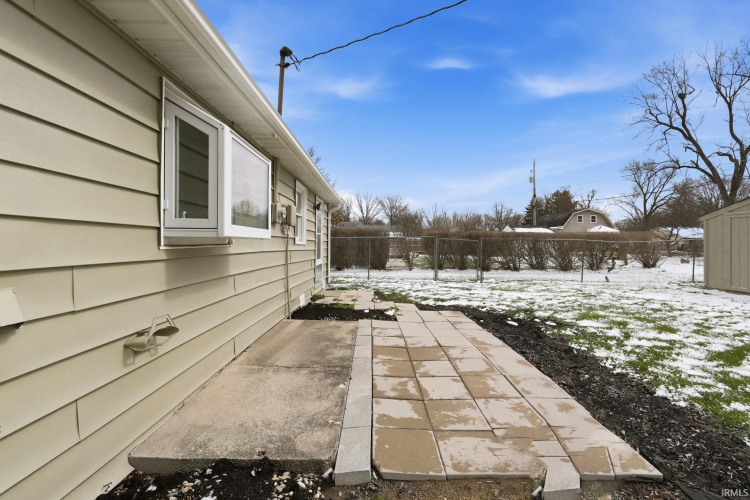 Listing Image 22