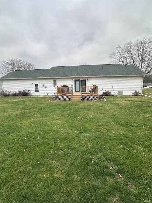 Listing Image 19
