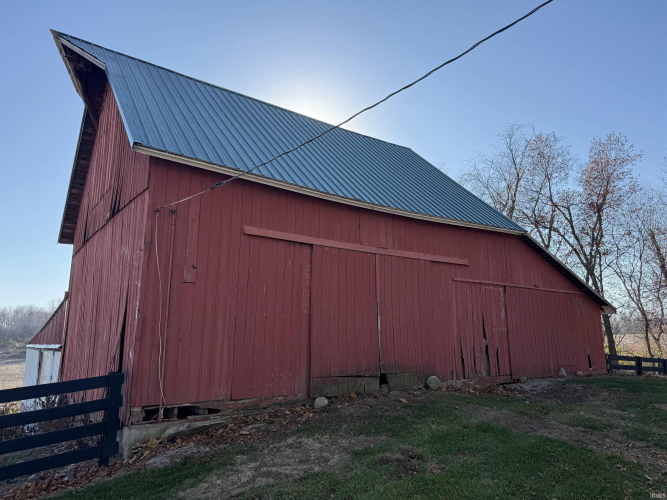 Listing Image 34