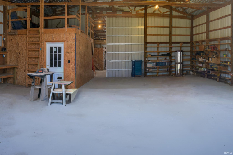 Listing Image 30