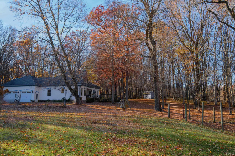 Listing Image 7