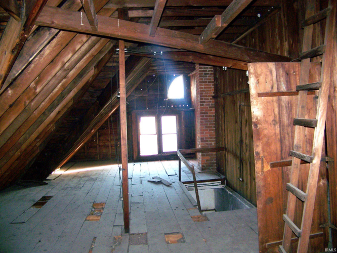 Listing Image 14