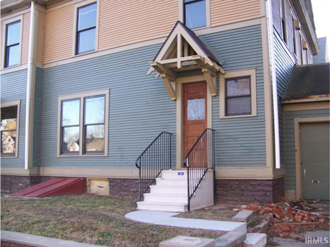 Listing Image 5