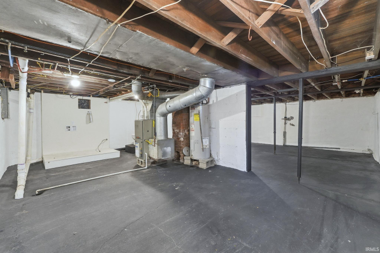 Listing Image 28
