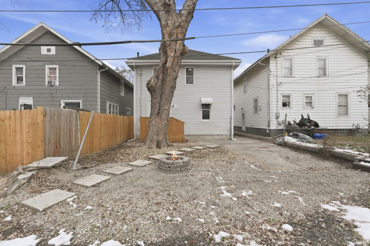 Listing Image 33