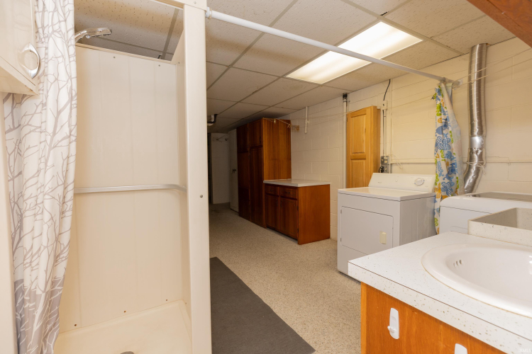 Listing Image 25