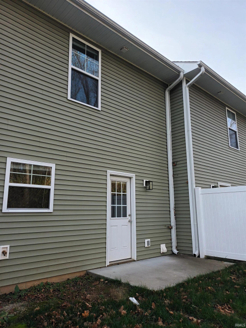 Listing Image 28