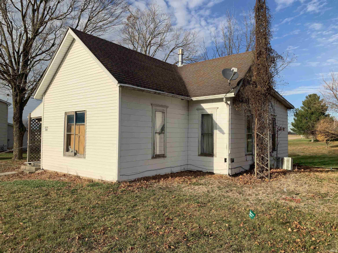 Listing Image 14