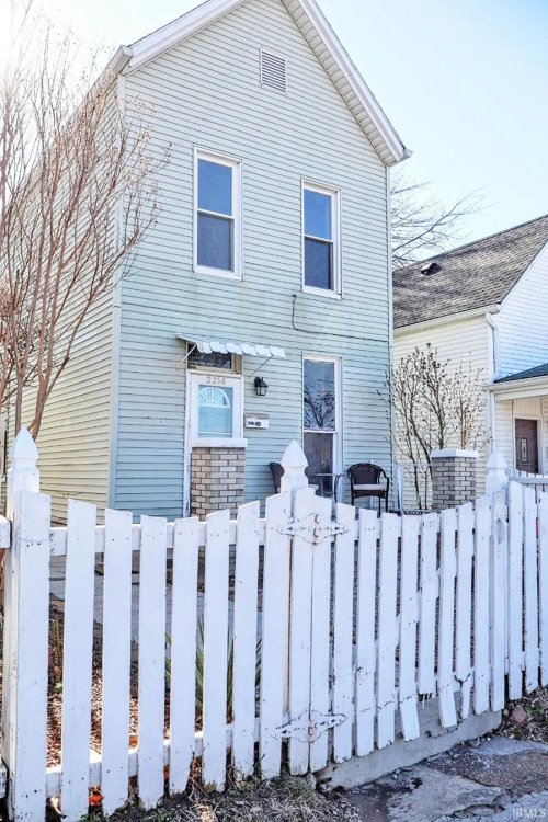 Listing Image 2