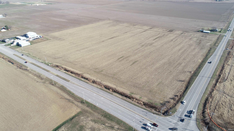 Listing Image 16