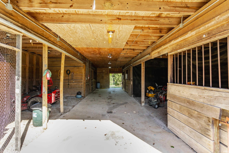Listing Image 27